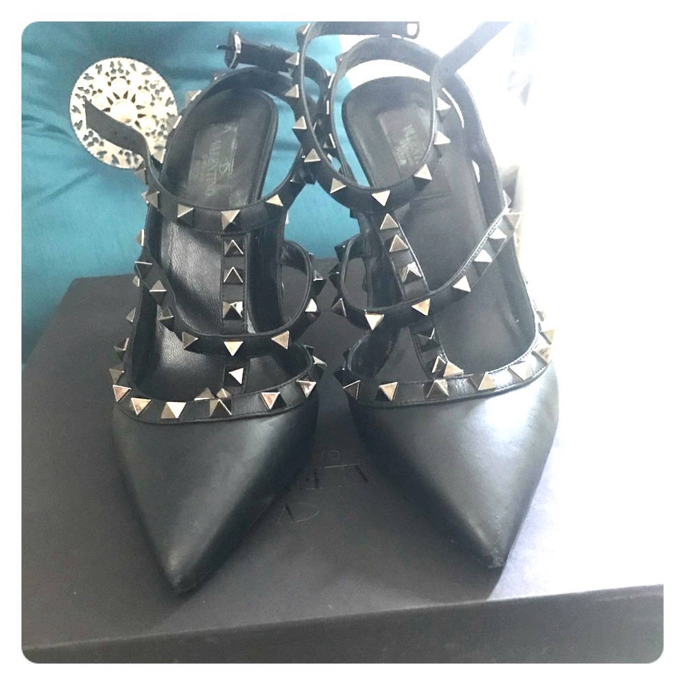 Valentino Rockstud